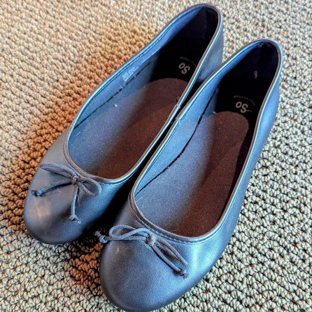 SO Black Bow Accent Flats